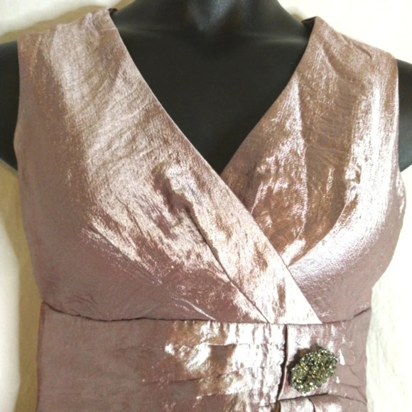 Shimmery Pink Special Occasion Dress EUC ❤️ - Picture 3 of 13